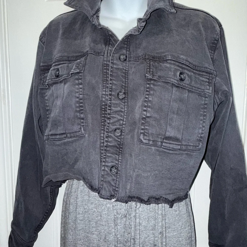Women's splendid Gray Denim Jacket - Picture 5 of 6